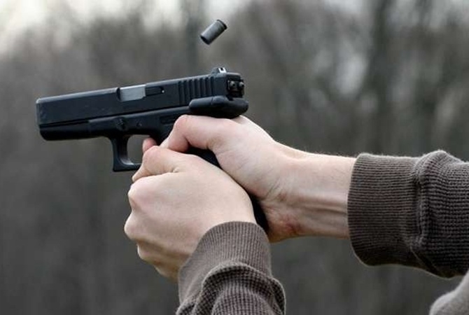 Одесского полицейского и его знакомого обвиняют в покушении на убийство