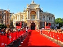 Одесский кинофестиваль получит дополнительную помощь