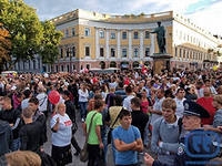 Одесситы не смогли в полной мере насладиться гала-концертом ФОТО