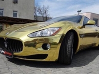 В Одессе продают «золотой» Maserati 