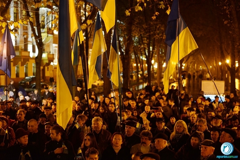 Кивалов: Евромайдан не изменит курса Украины