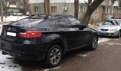 Одесские патрульные остановили автомобиль, которые разыскивает ГПУ 