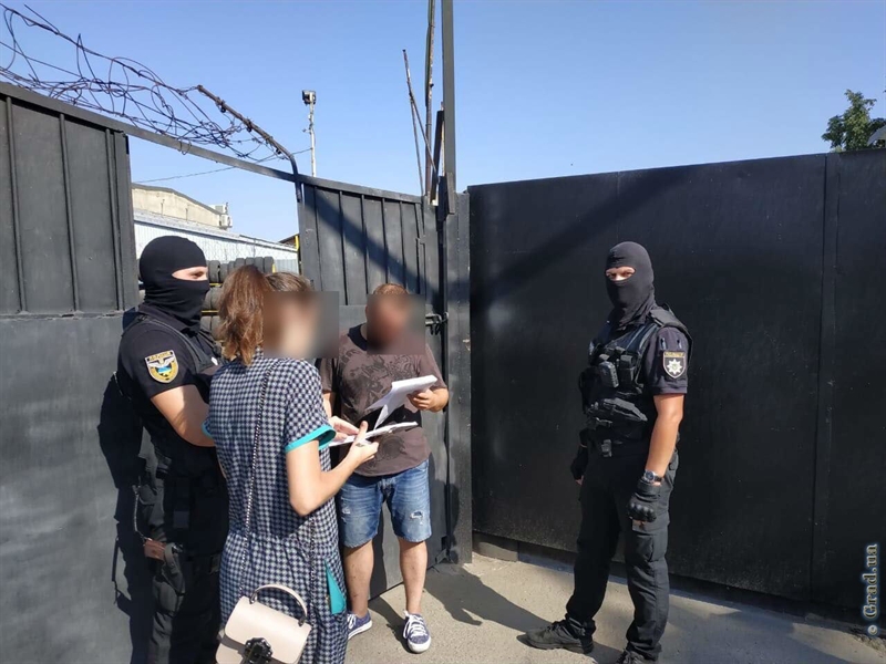 В Одессе задержана банда, которая угоняла дорогие авто 