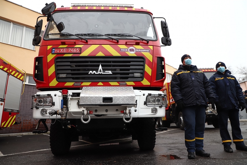 Одесские пожарные получили современную технику и спецоборудование