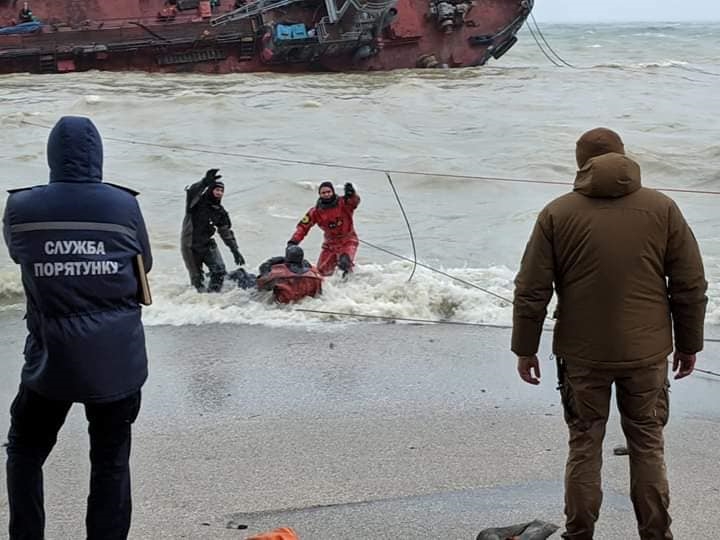 По факту аварии с танкером в Одессе полиция открыла дело 