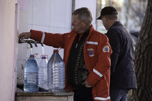 Бювет в Михайловском сквере будет закрыт еще неделю