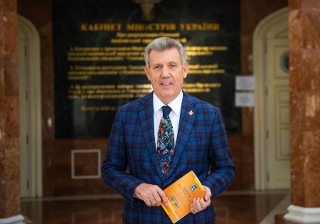 Сергей Кивалов поздравил адвокатов Украины с профессиональным праздником 